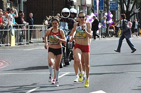 London Marthon 2009 - Mikitenko leading