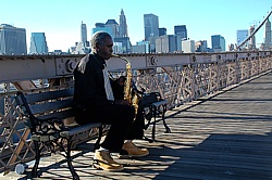 Bridge Blues: Entertainment on Brooklyn Bridge
