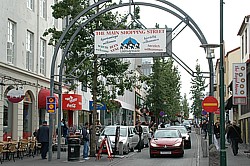 Reykjavik Mall: Main drinking street