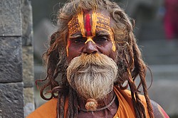 Sadhus: Je nach Glaubensrichtung werden unterschiedliche Gelbde abgelegt